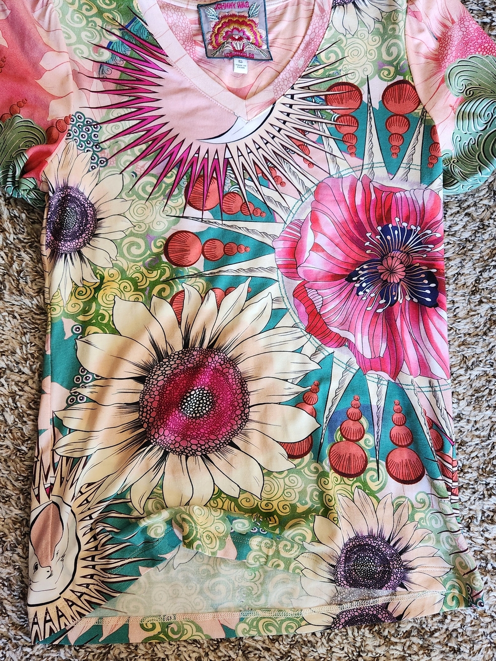 Johnny Was XS Pink & Green Floral V-Neck Short Sleeve Tee - Picture 5 of 7